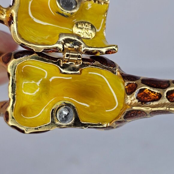 Vintage Giraffe Hinged Trinket Box Metal Enameled Green Rhinestone Eyes - Picture 8 of 9